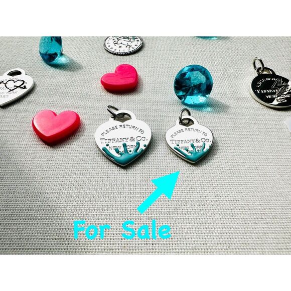 NEW Tiffany & Co Blue Splash Charm Pendant in silver, Medium - Picture 3 of 3